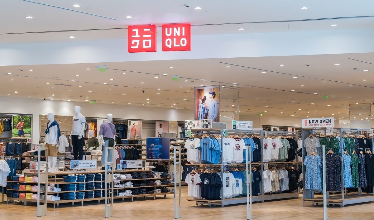 Uniqlo Retail sales associate