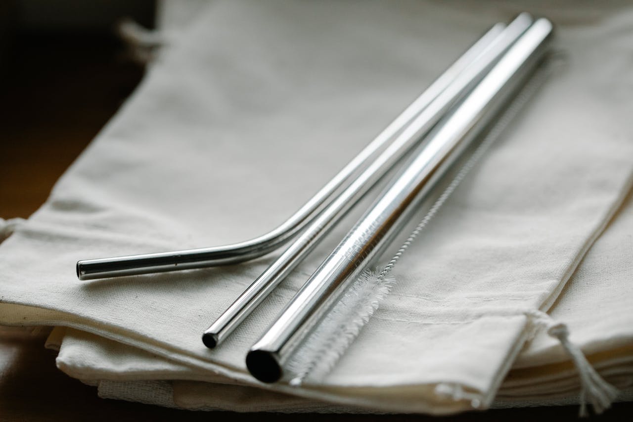 metal straws